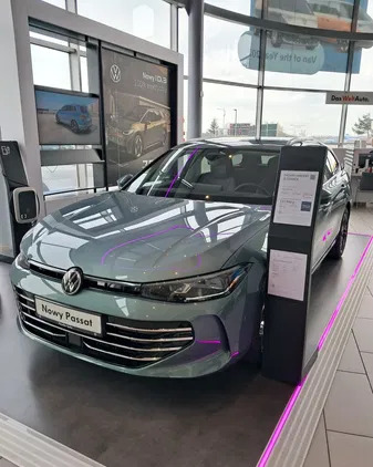 śląskie Volkswagen Passat cena 212900 przebieg: 1, rok produkcji 2024 z Wołczyn